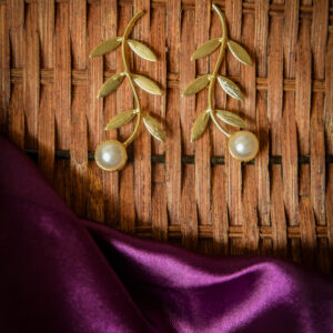 Golden Leaf Pearl Earrings